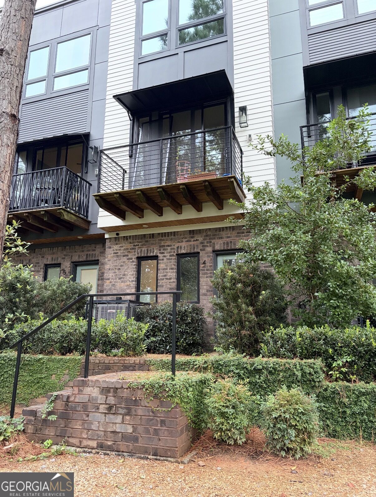 2199 Lenox Rd NE — photo