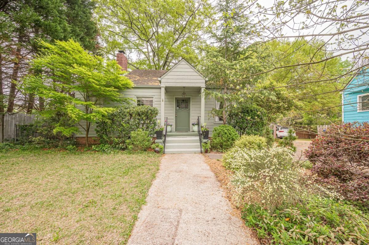 712 Berkeley Ave NW — photo