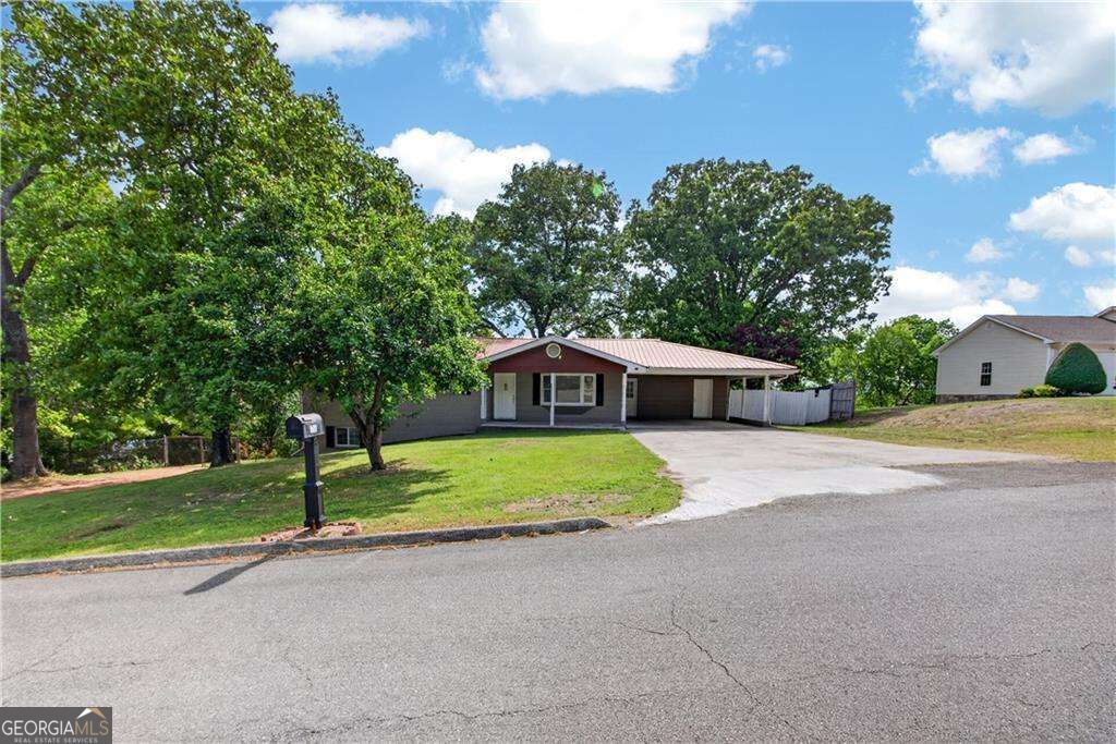 1780 N Boyd Dr — photo