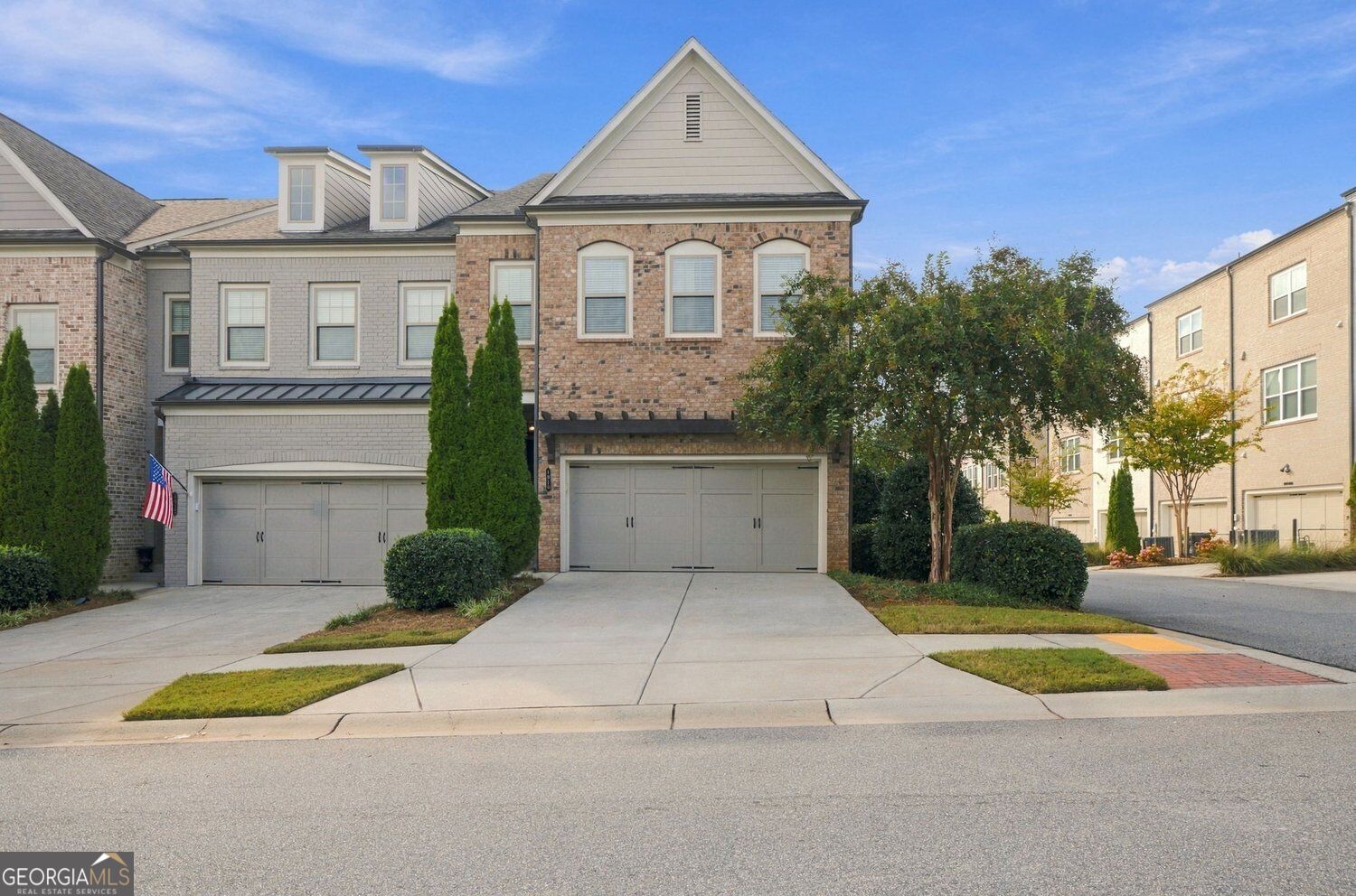 1010 Milhaven Dr — photo