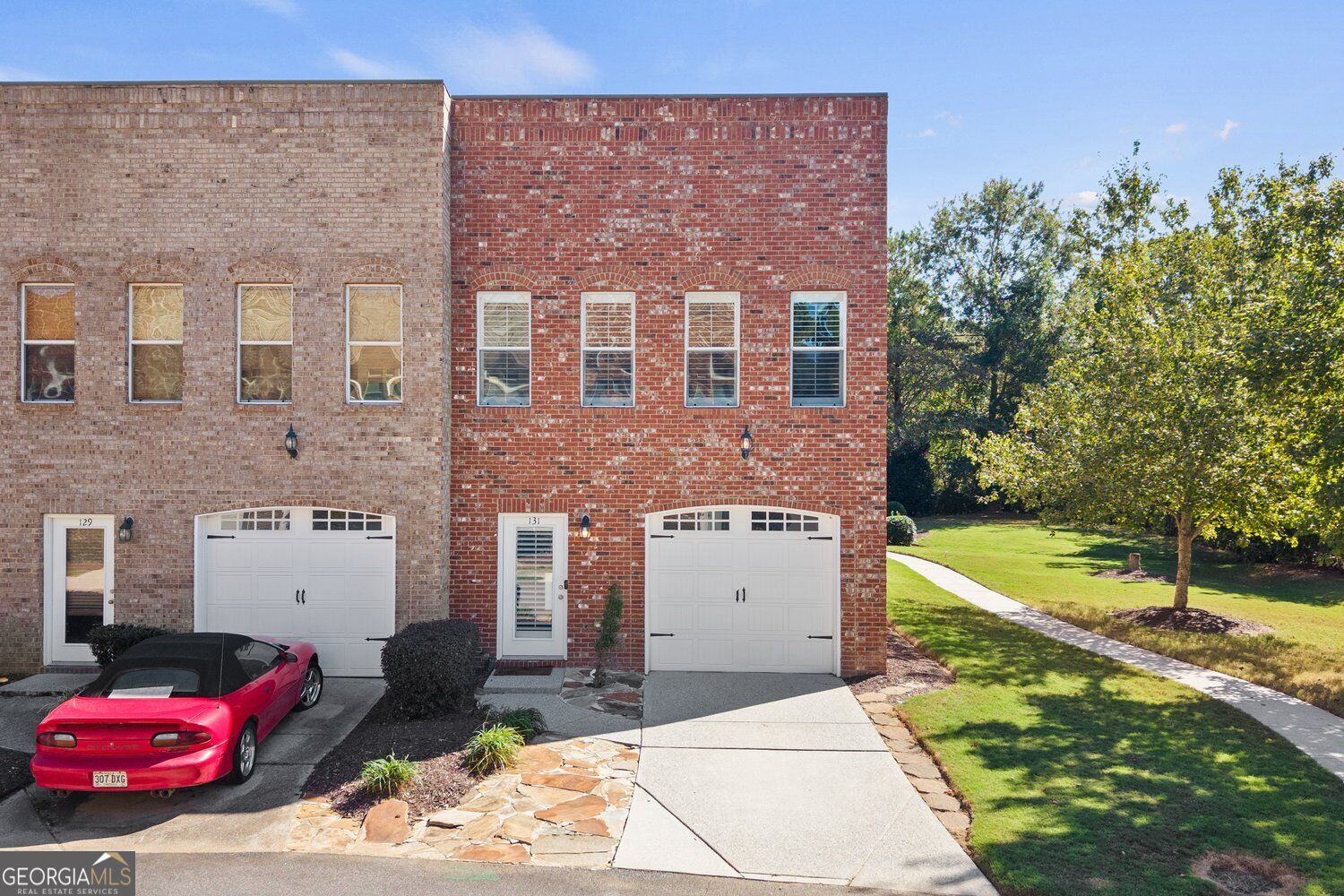 131 Riverwatch Ct — photo