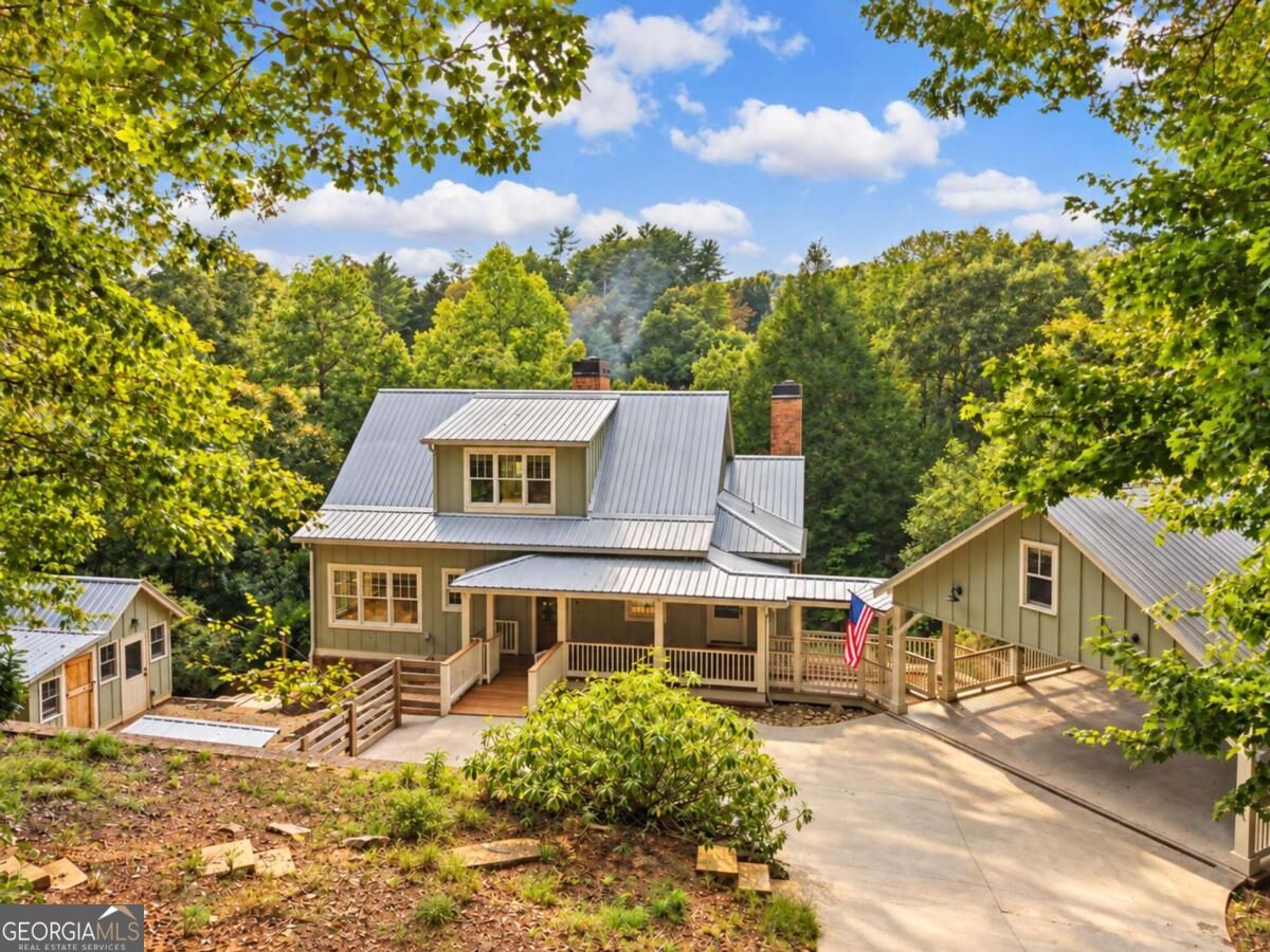 224 River Rock Dr — photo