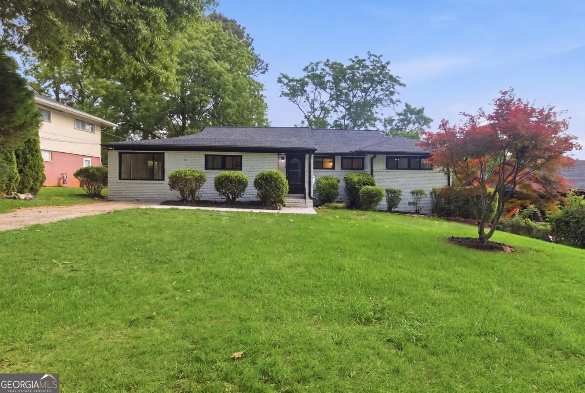 3377 Wickham Dr — photo
