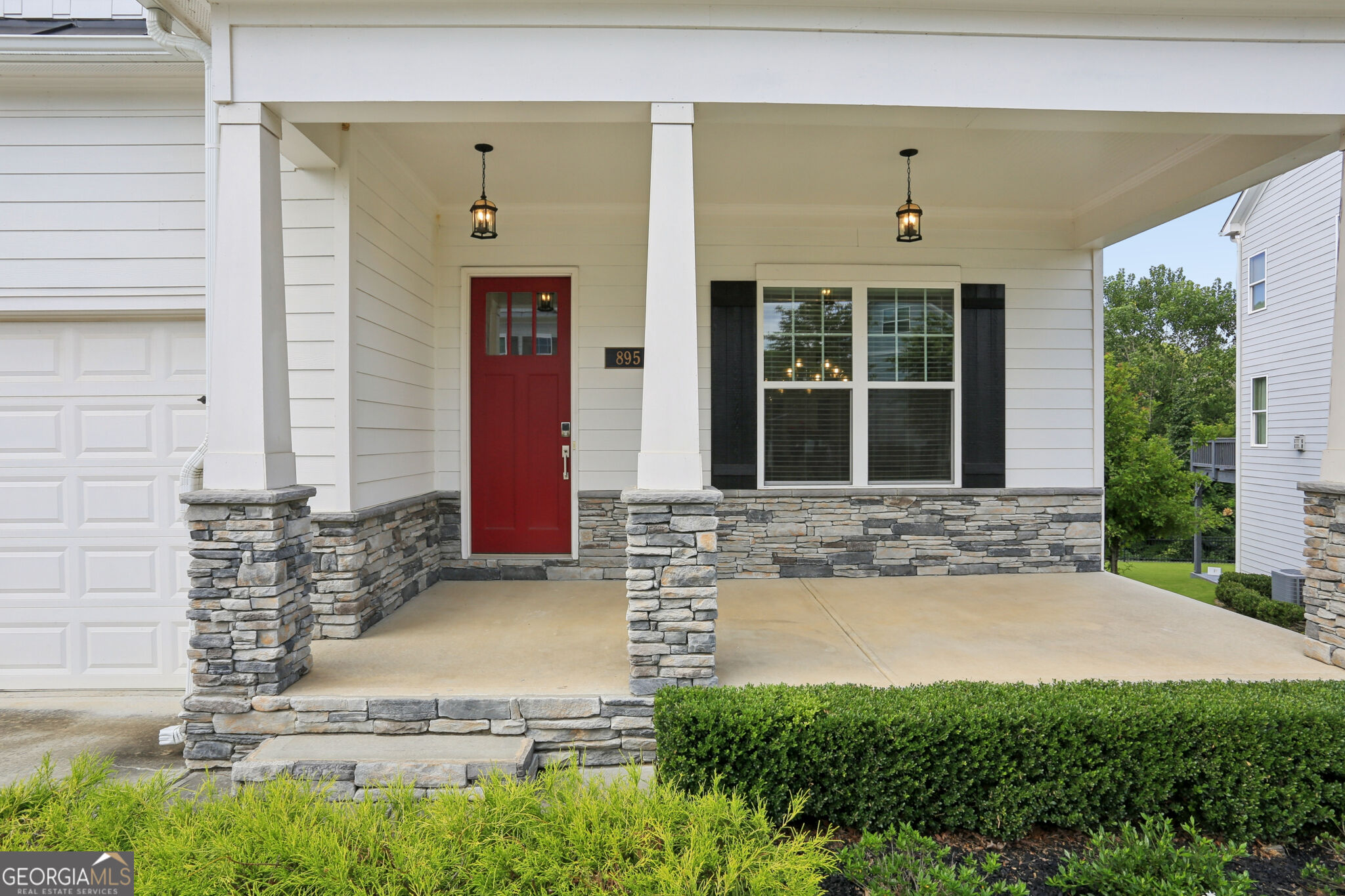 895 Samples Ln NW — photo