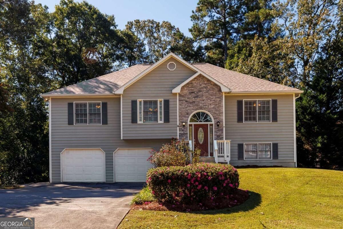 1034 Queensbury Run — photo