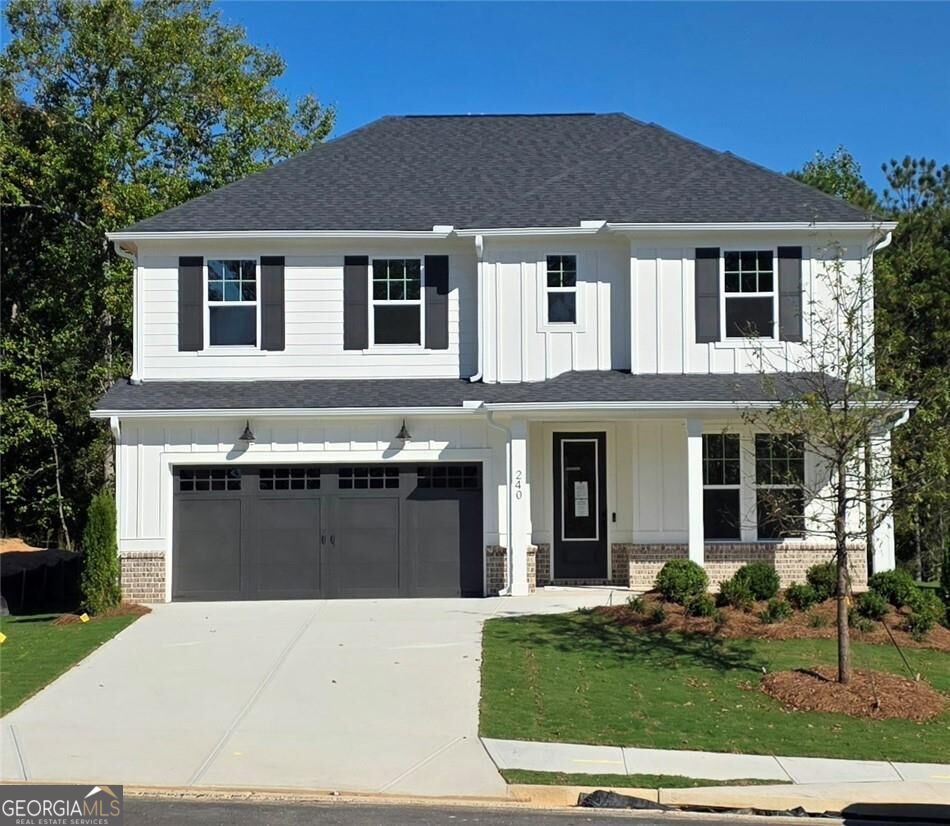 240 Concord Dr — photo