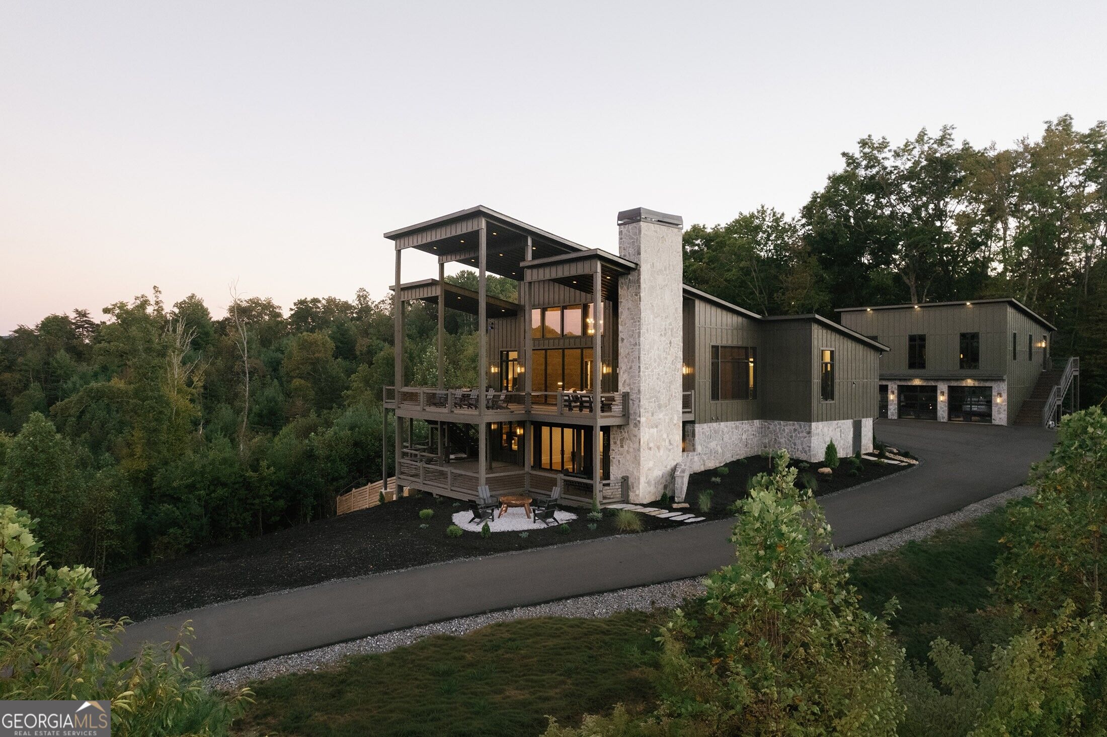 156 Coles Crossing Rd — photo