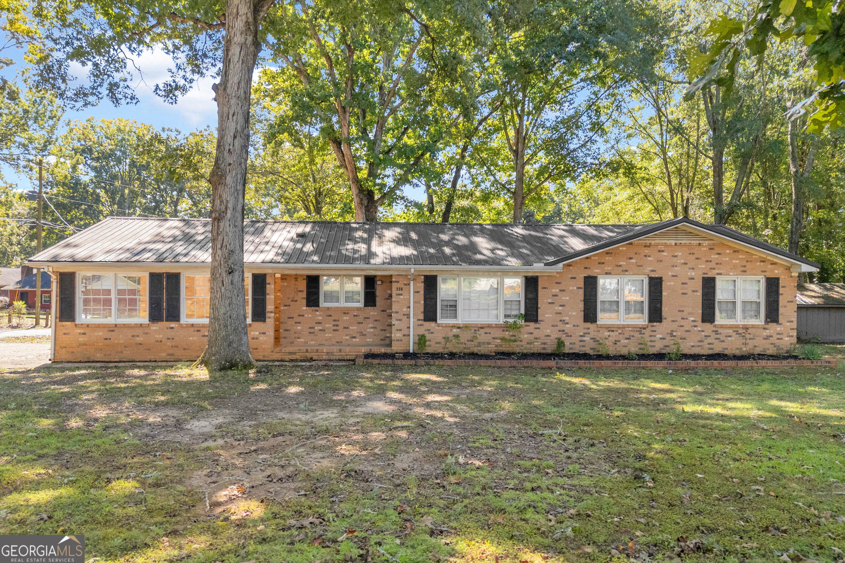 315 Westwood Rd — photo