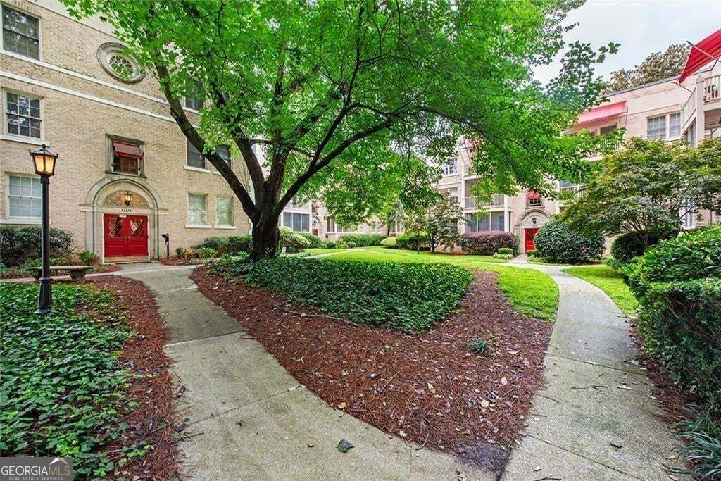 2222 Peachtree Rd NW Unit a3 — photo