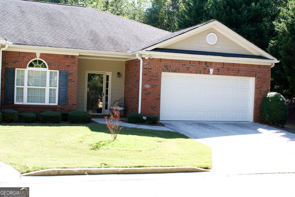 162 Senior Cir NE — photo