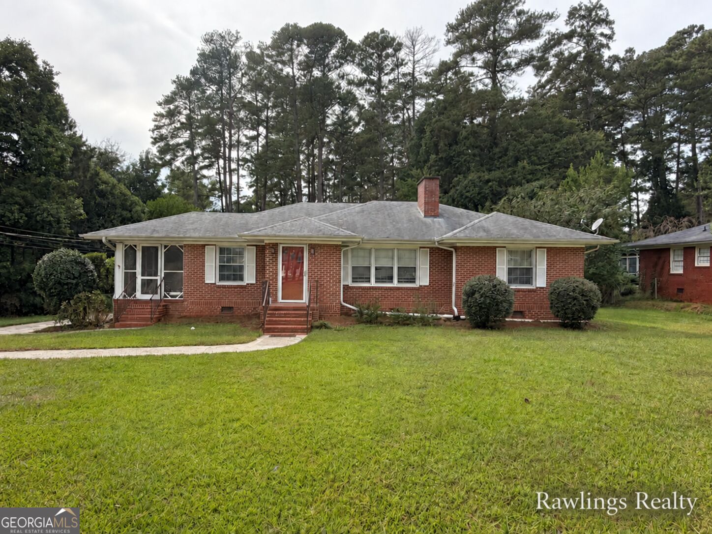 1119 Maple Dr — photo
