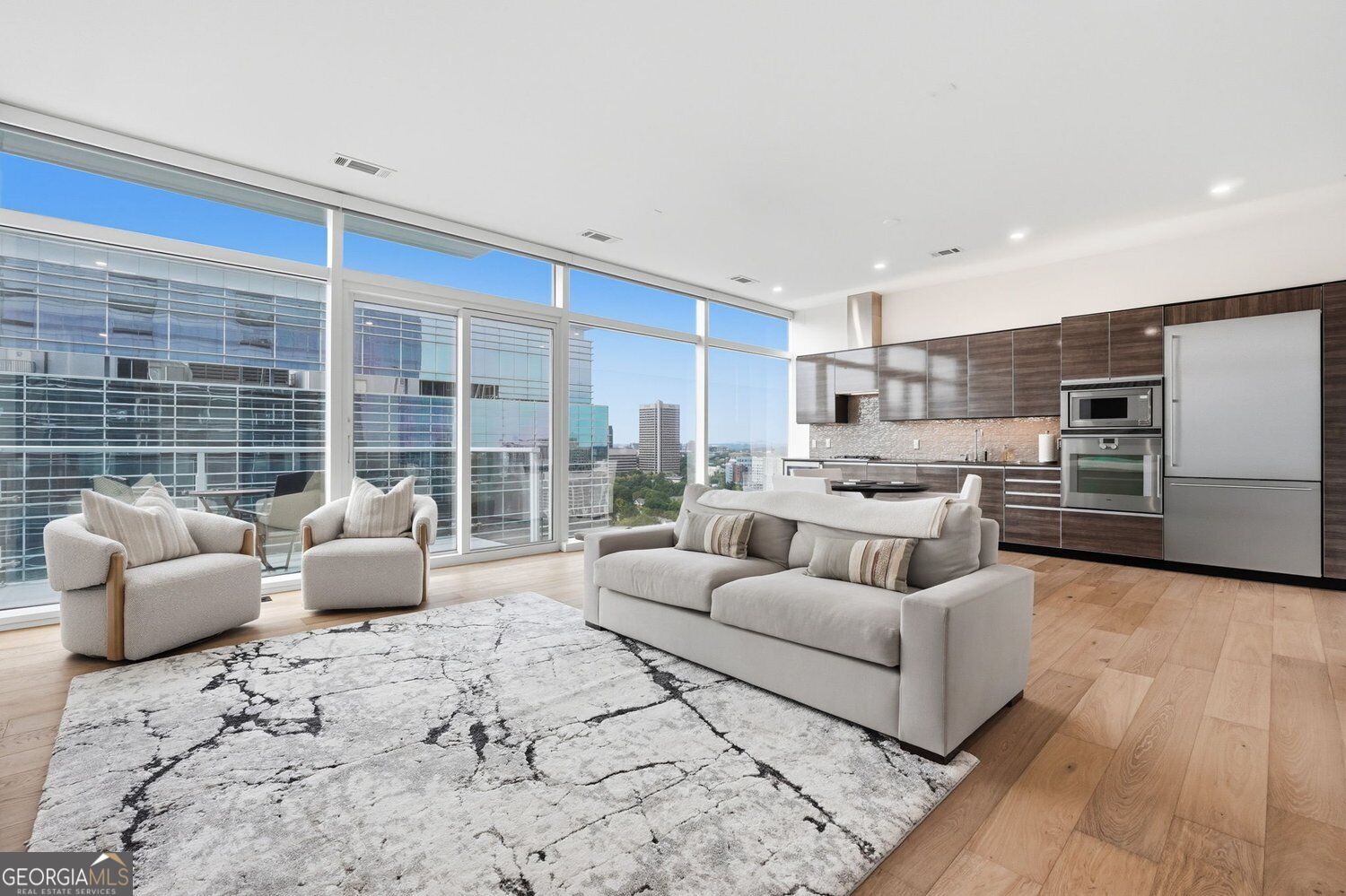 45 Ivan Allen Jr Blvd NW Unit 1704 — photo