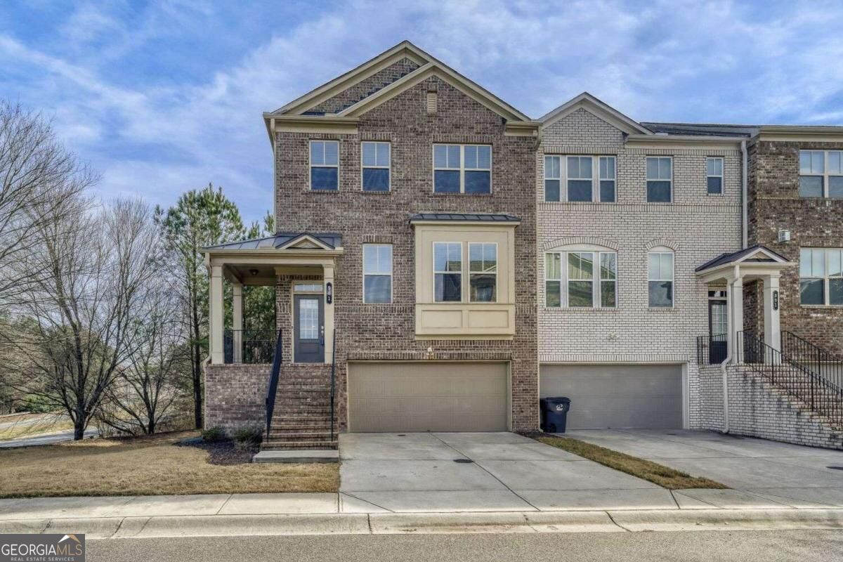 901 Sunset Park Dr — photo
