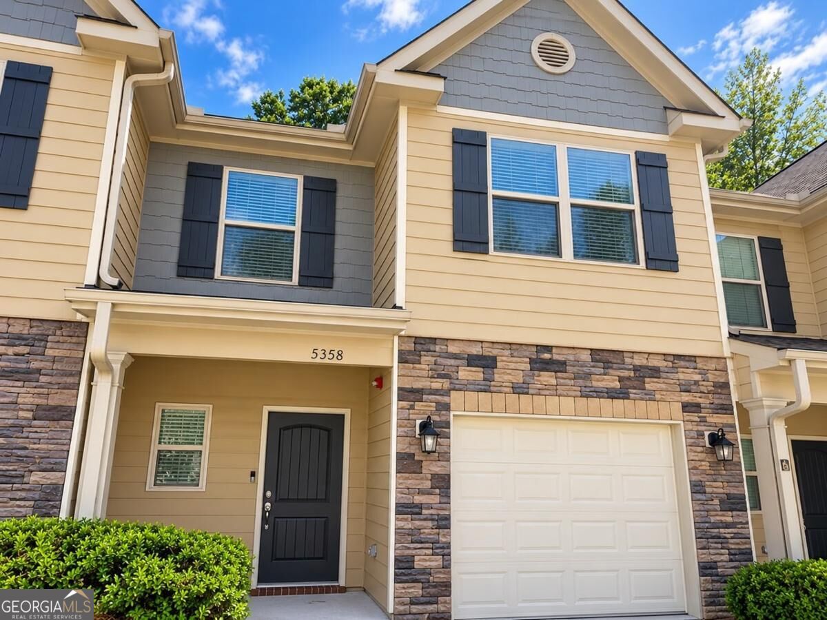 5358 Creekview Lane — photo