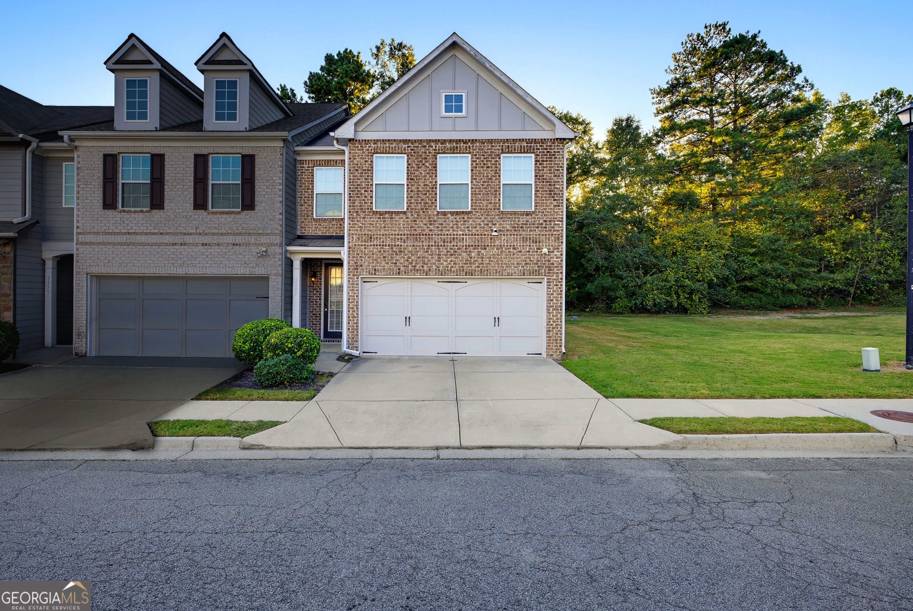 3345 Clear View Dr — photo