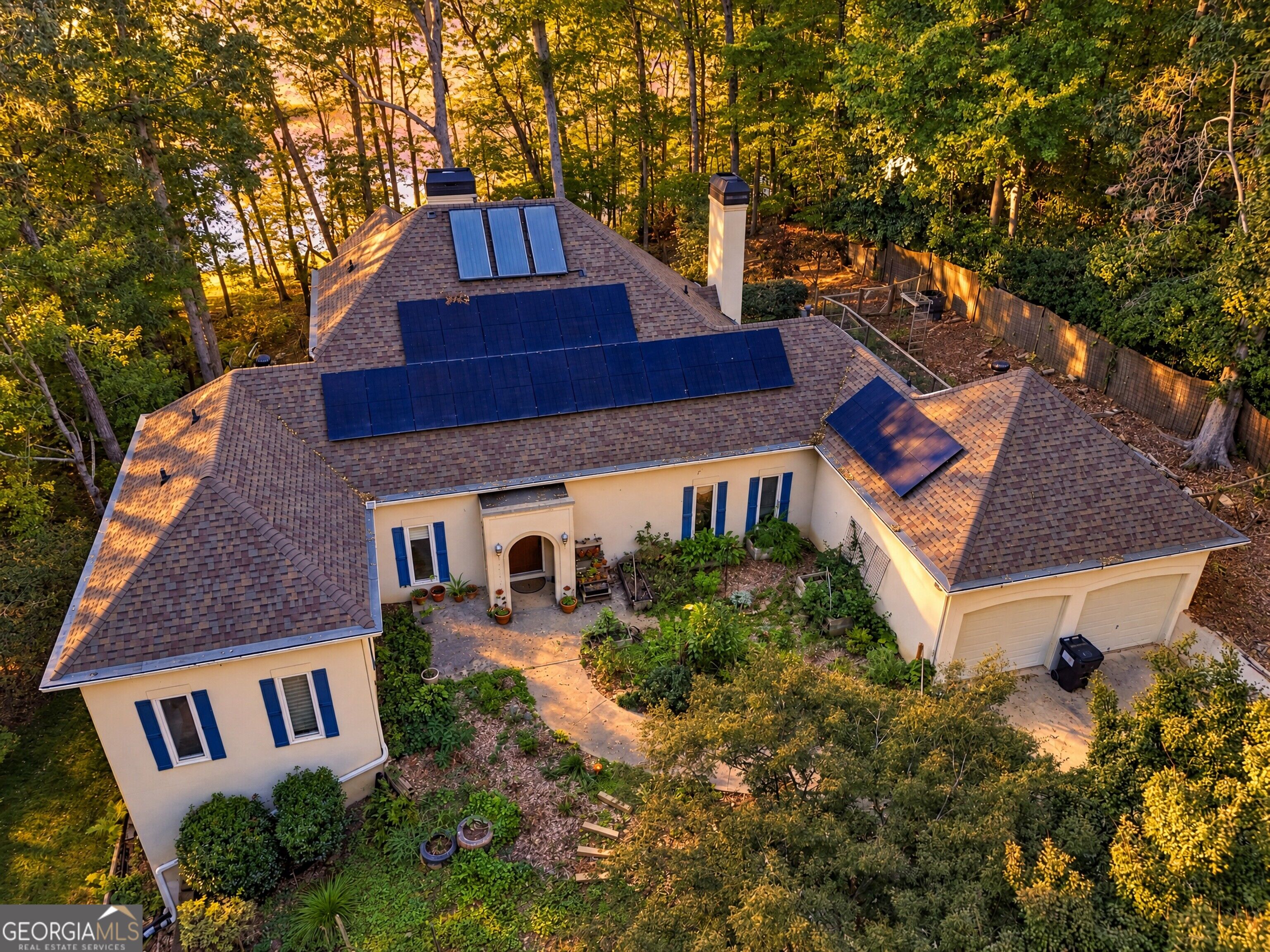 3601 Lakeview Dr — photo