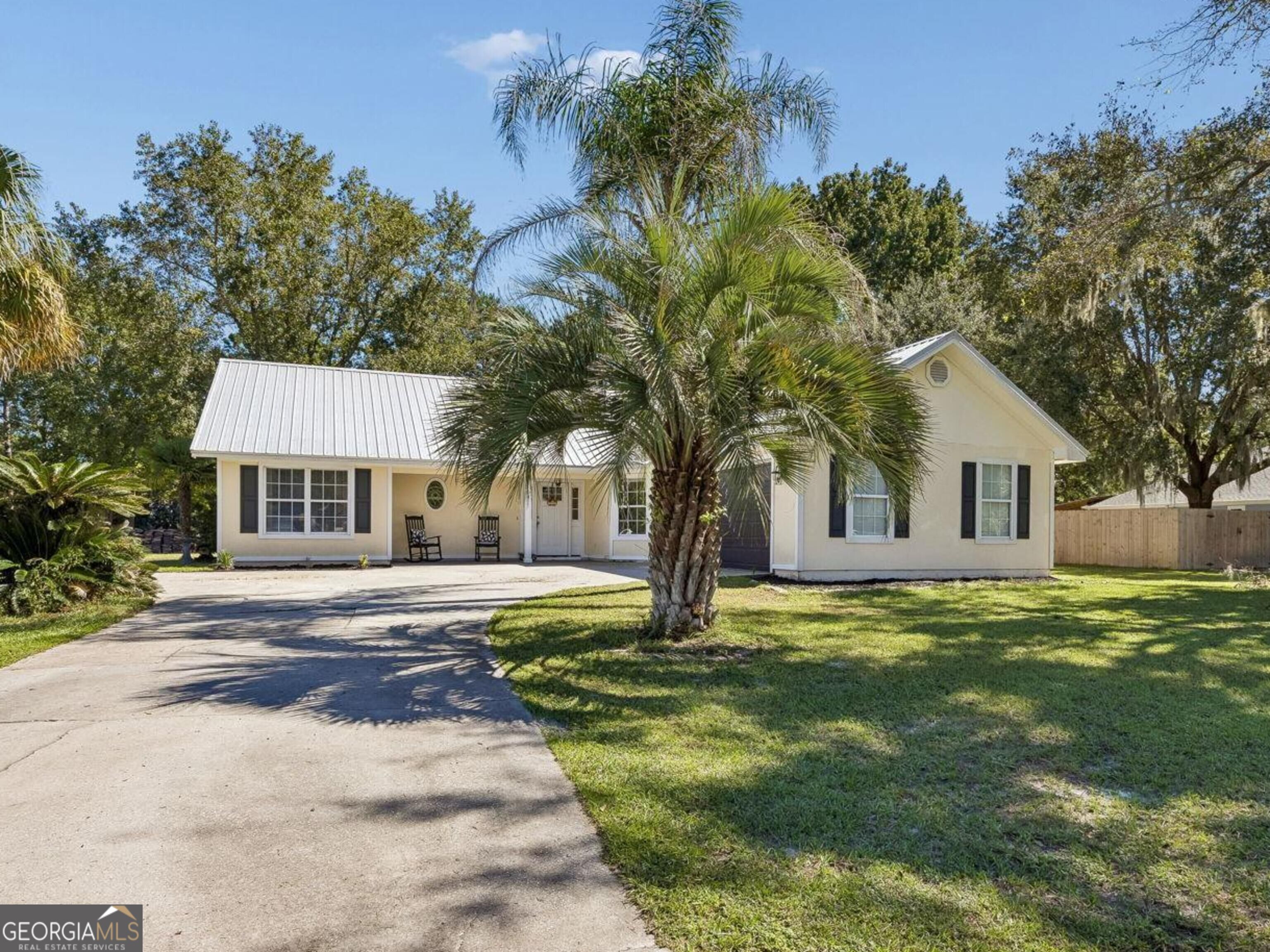 64 Rainbow Ln — photo