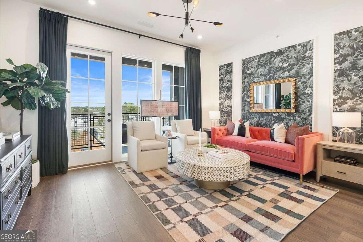 928 Hughley Cir Unit 6 — photo
