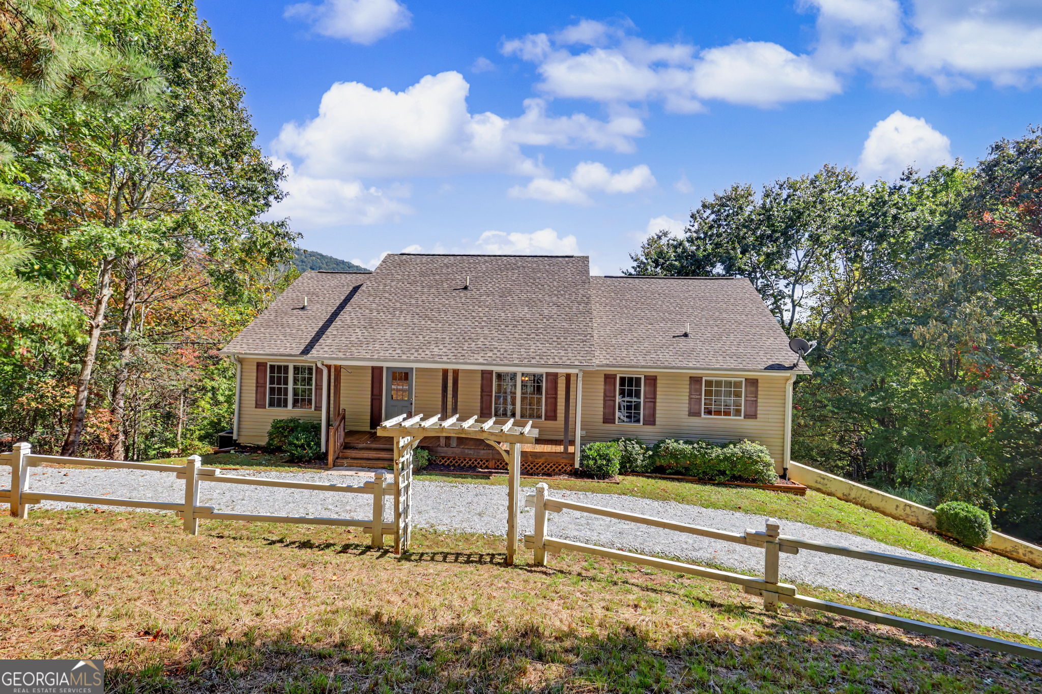 49 Vine Hill Ln — photo