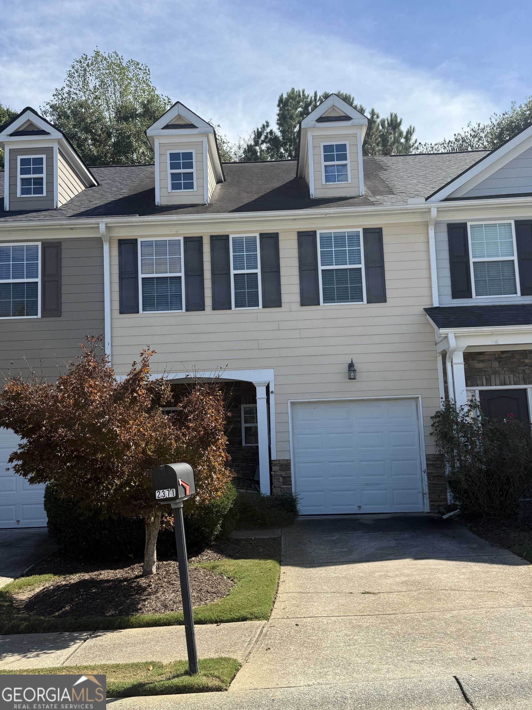 2371 Marbleridge Dr — photo