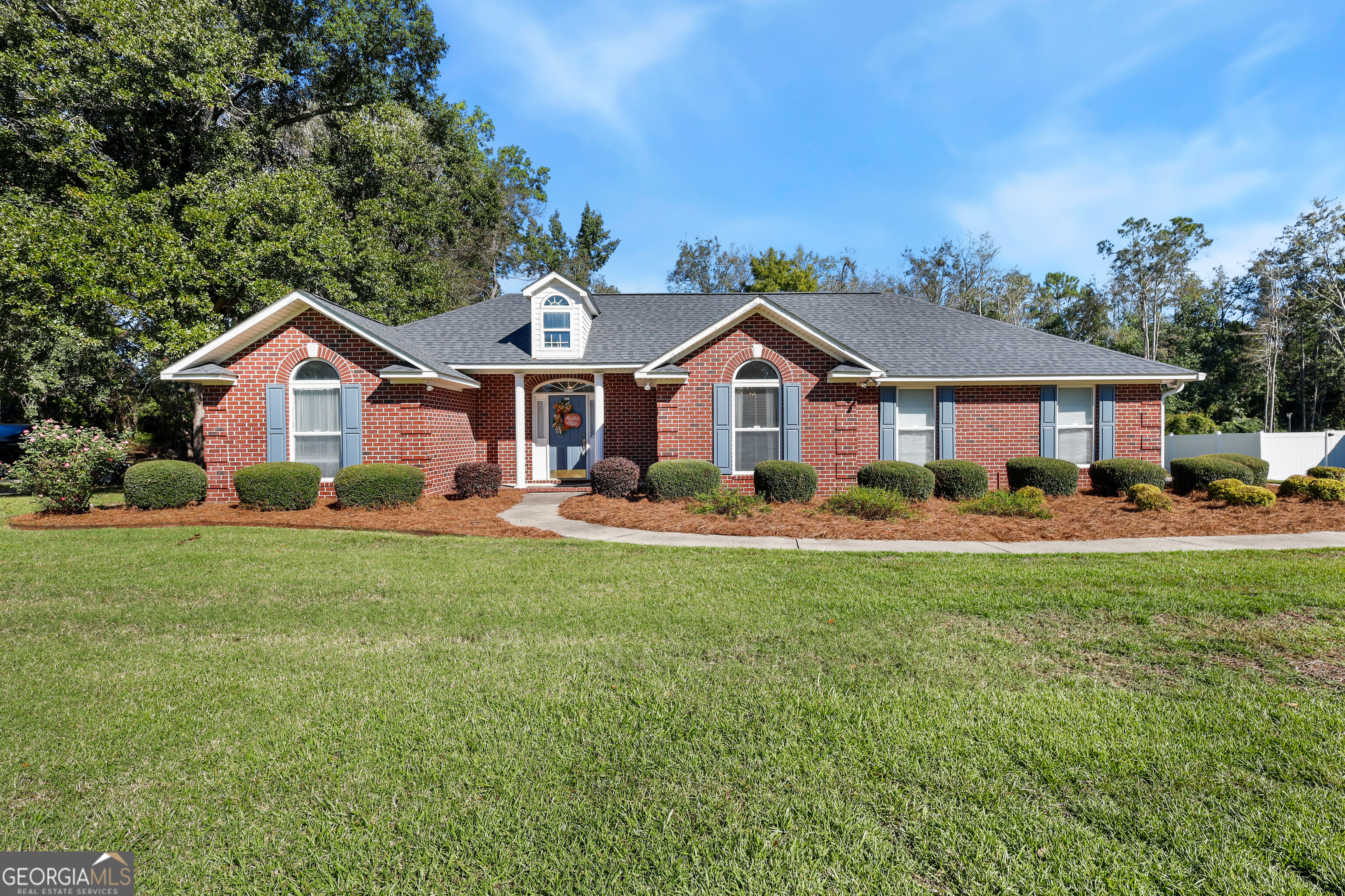 1139 Bartlett Dr — photo