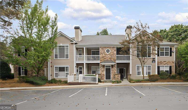2400 Cumberland Pkwy SE Unit 711 — photo