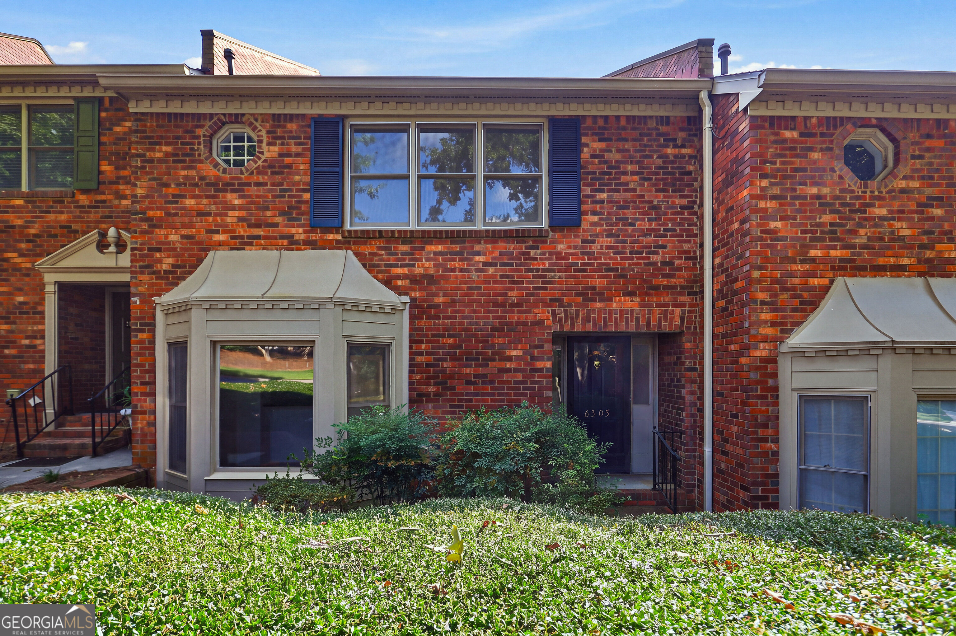 6305 Windsor Trace Dr — photo