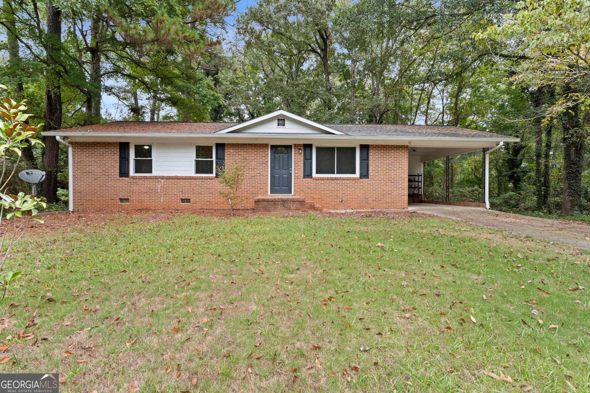 494 Sunset Cir — photo