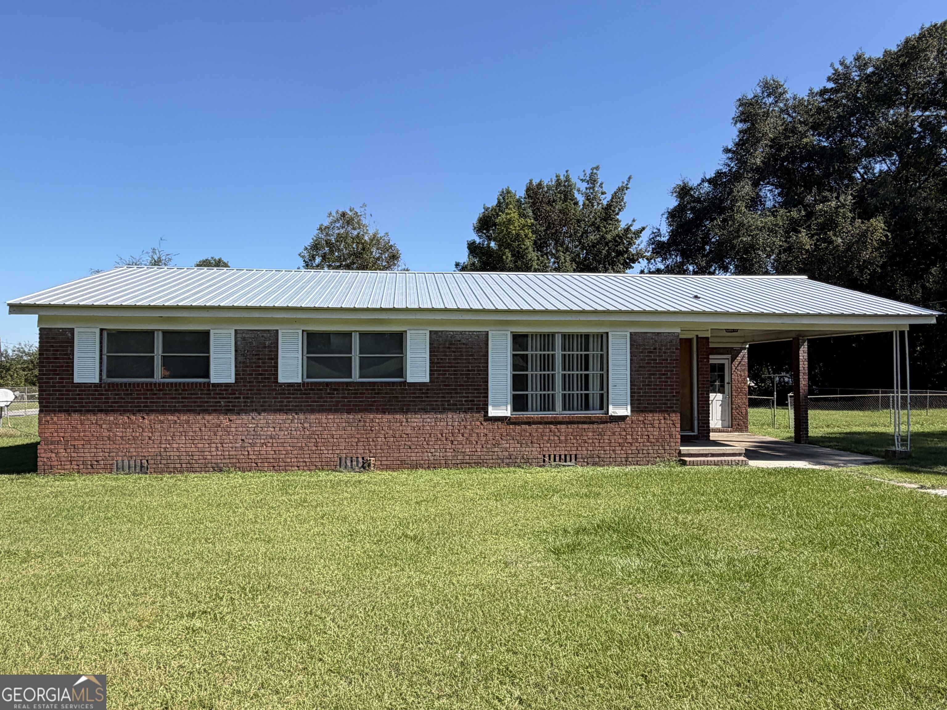 2108 Mayfair Pl — photo