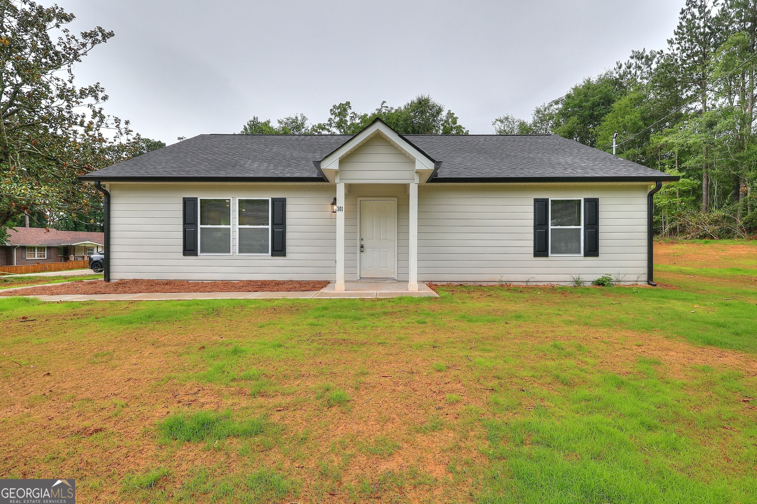 301 Carwood Dr — photo
