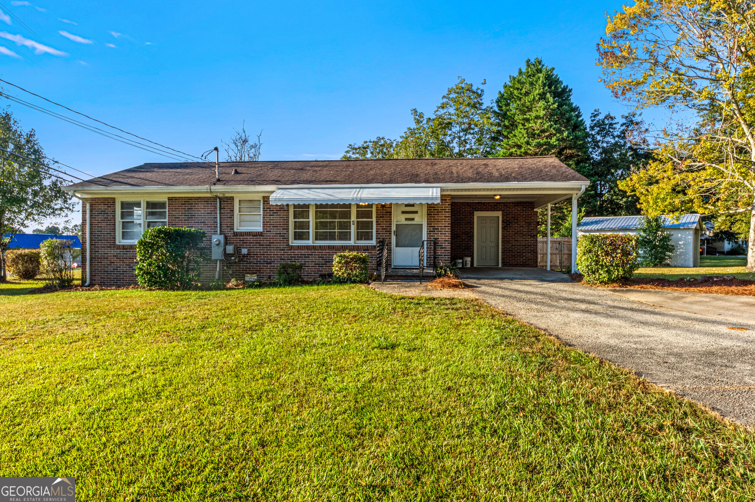 254 Bellvue Dr — photo