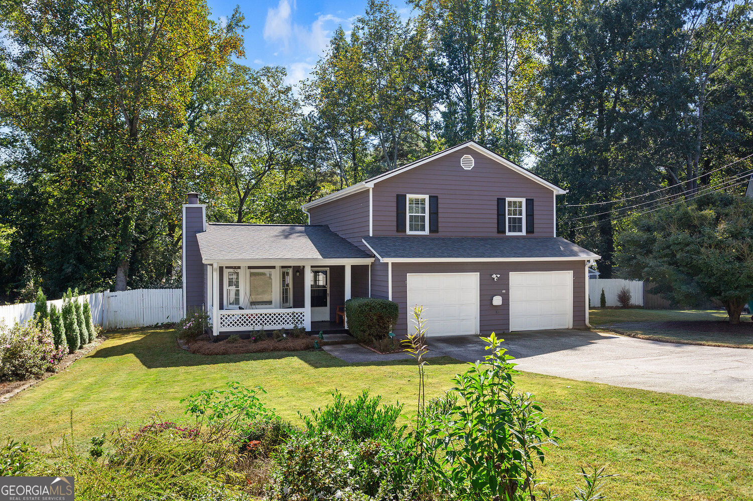 1025 Natalie Ln SE — photo
