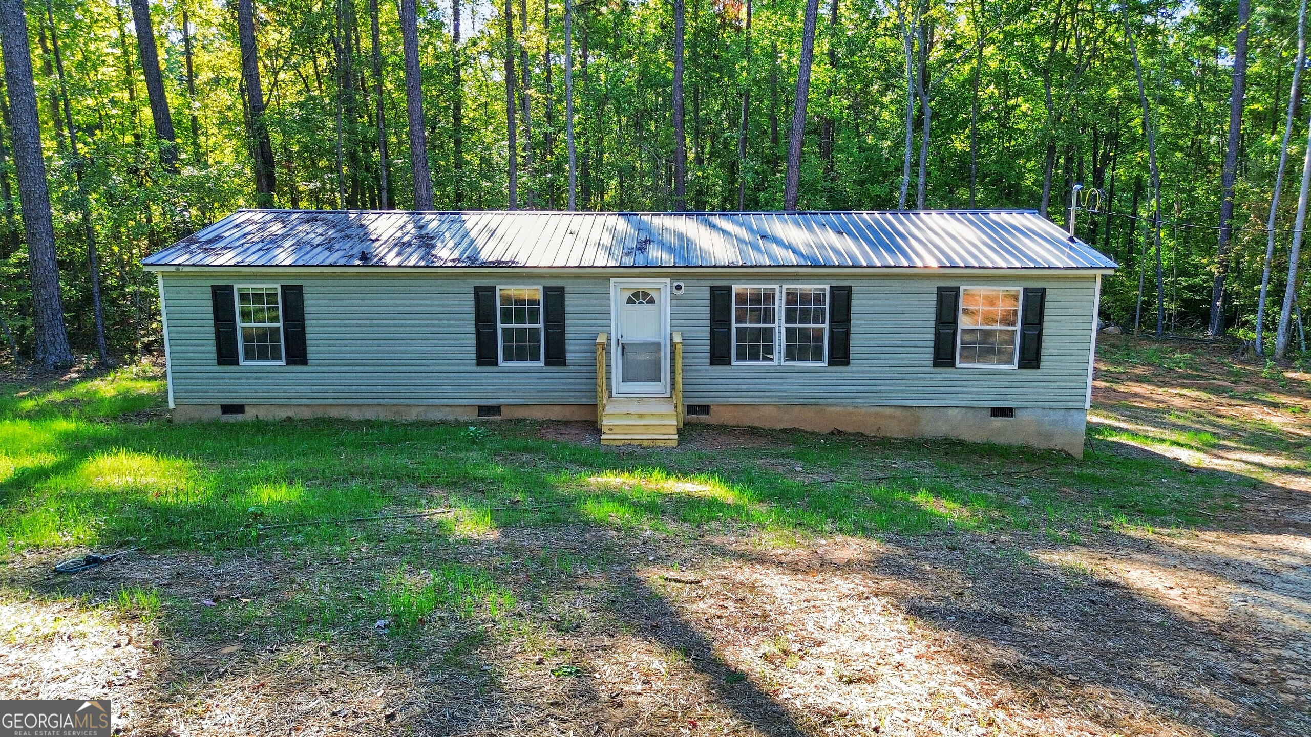 101 W Bearcreek Rd — photo