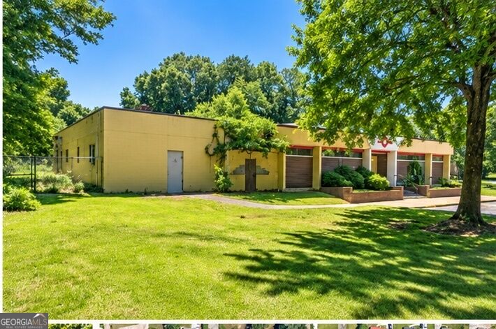 3699 Bakers Ferry Rd SW — photo