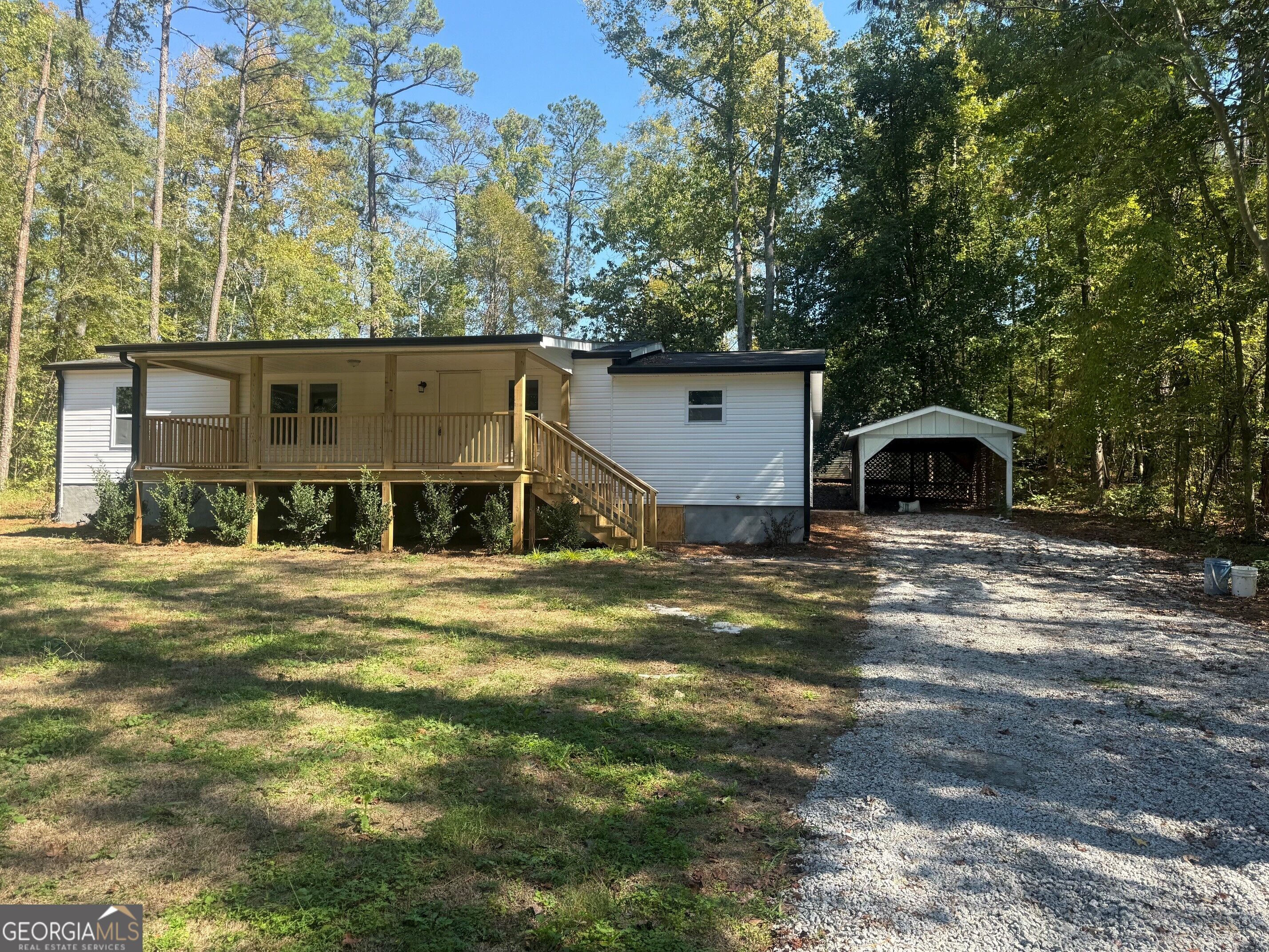 1340 Lake Sinclair Dr — photo