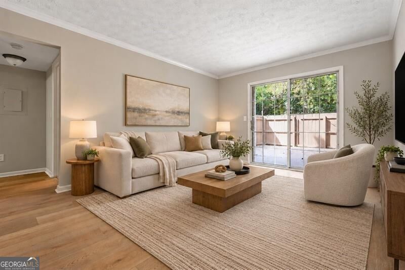3160 Seven Pines Ct Unit 105 — photo
