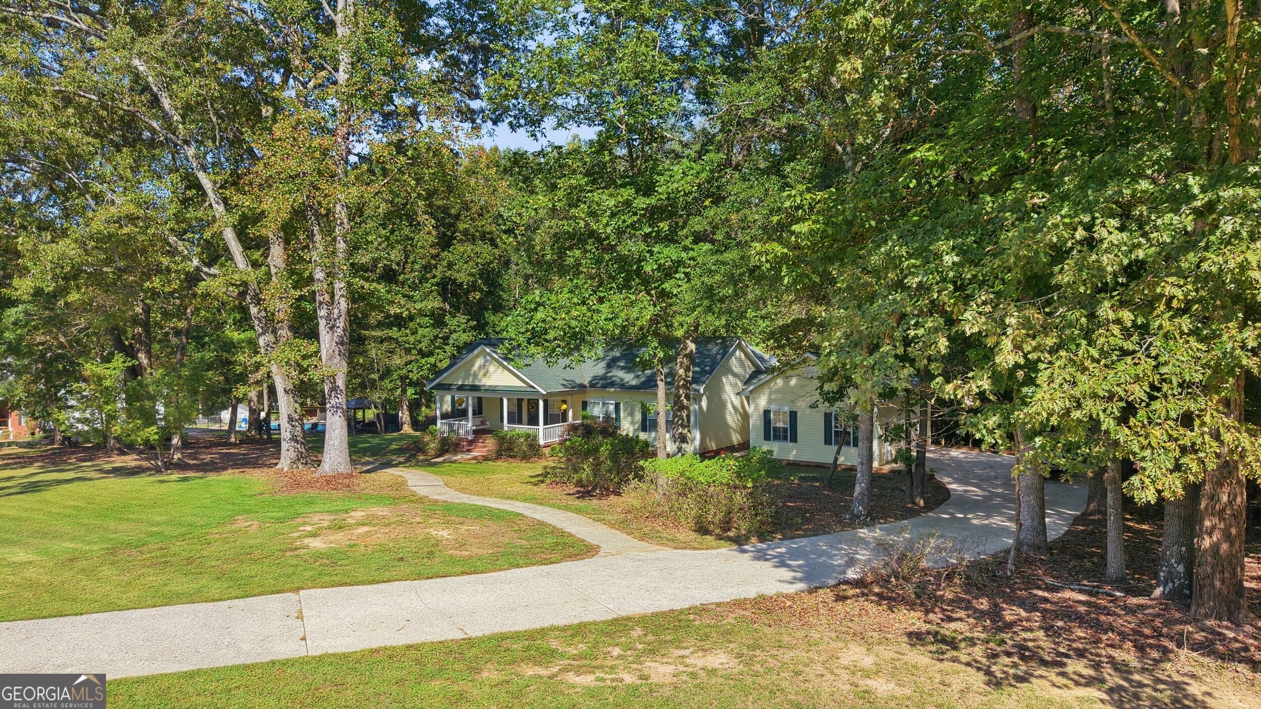 135 Lemarr Dr — photo