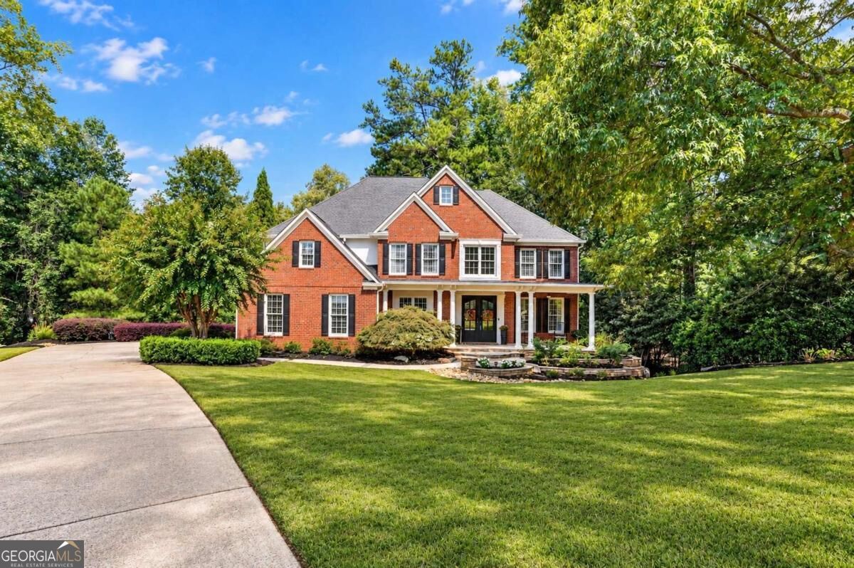 335 Chickering Lake Ct — photo