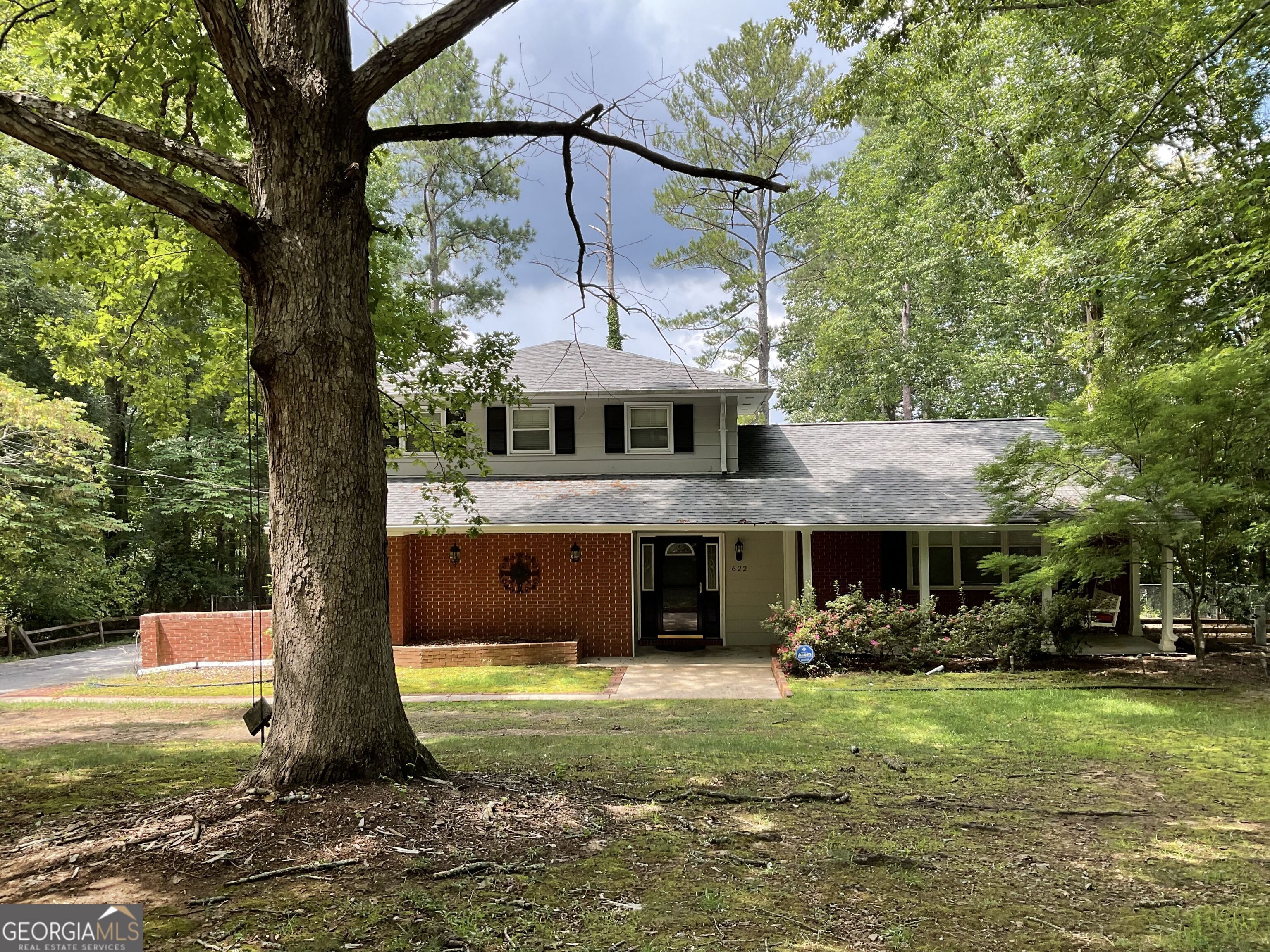 622 Pinecrest Dr — photo