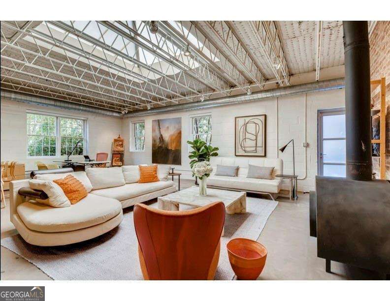1933 Mclendon Ave NE Unit C — photo