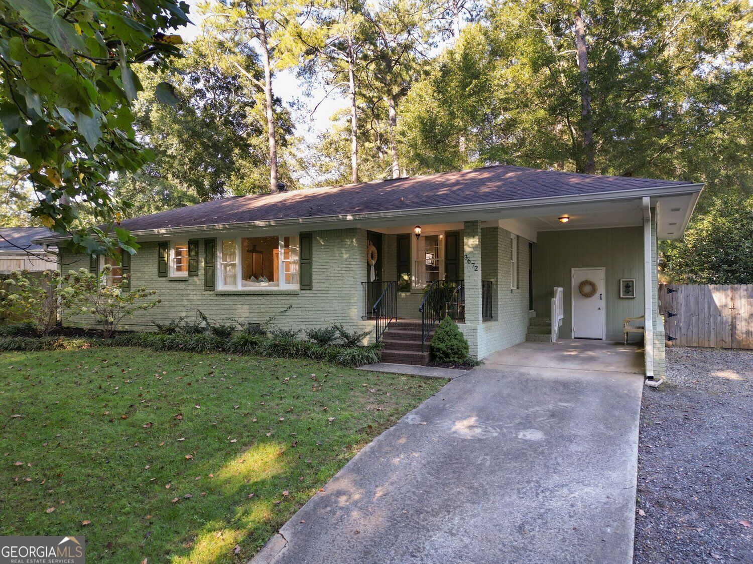 3672 Twin Oaks Dr SE — photo