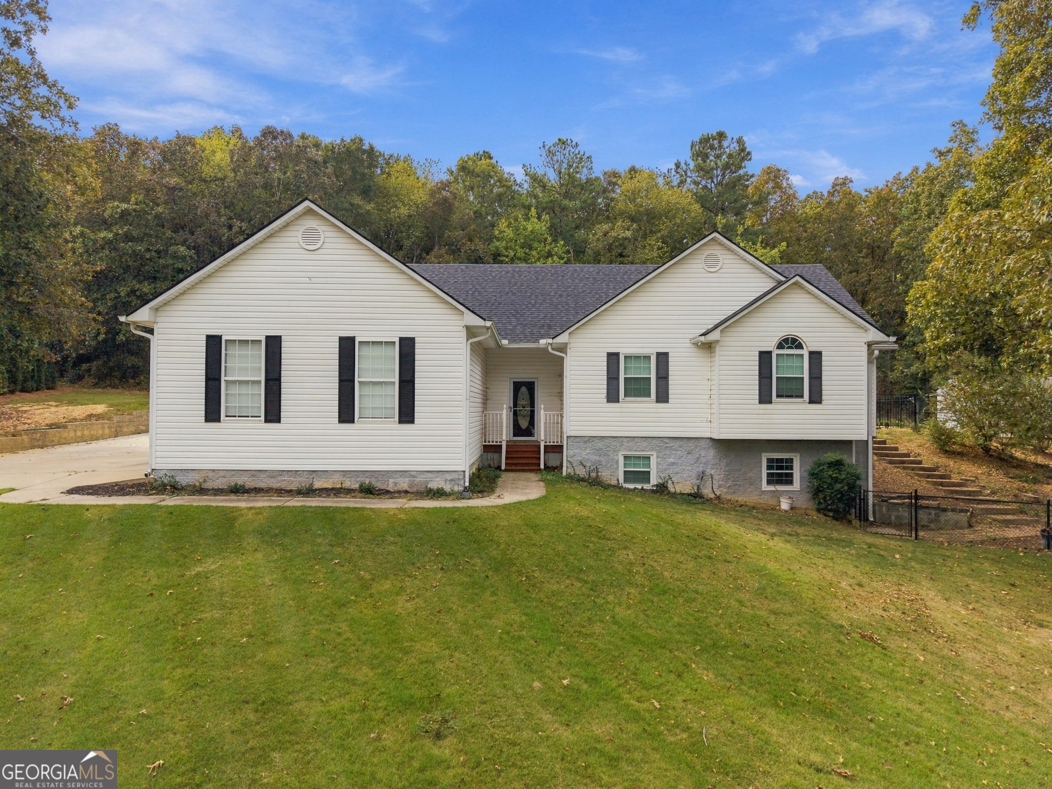 50 Pond Mill Ct SE — photo