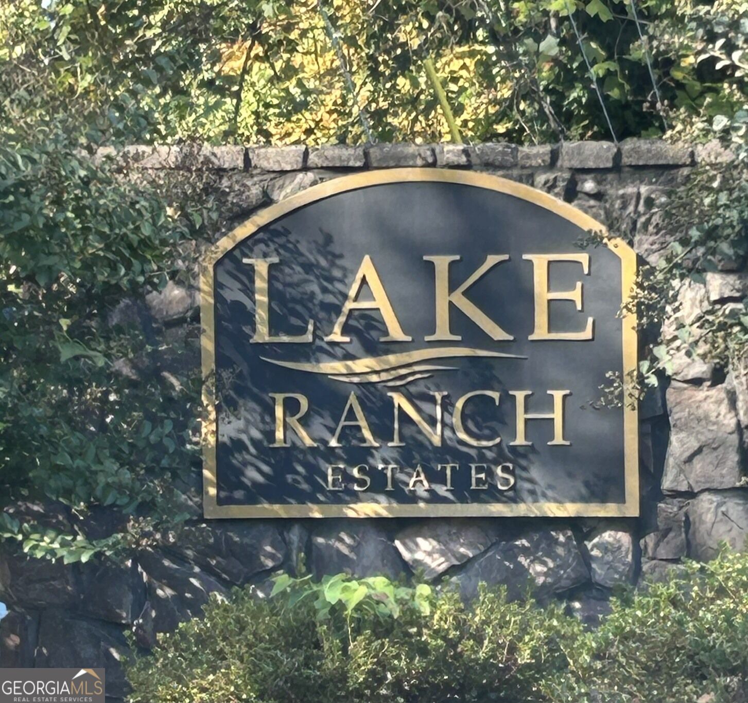 3126 Arrowhead Dr — photo