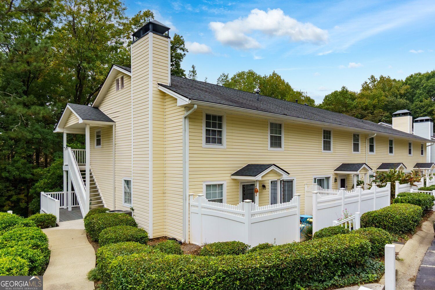 2722 Suwanee Way SE — photo