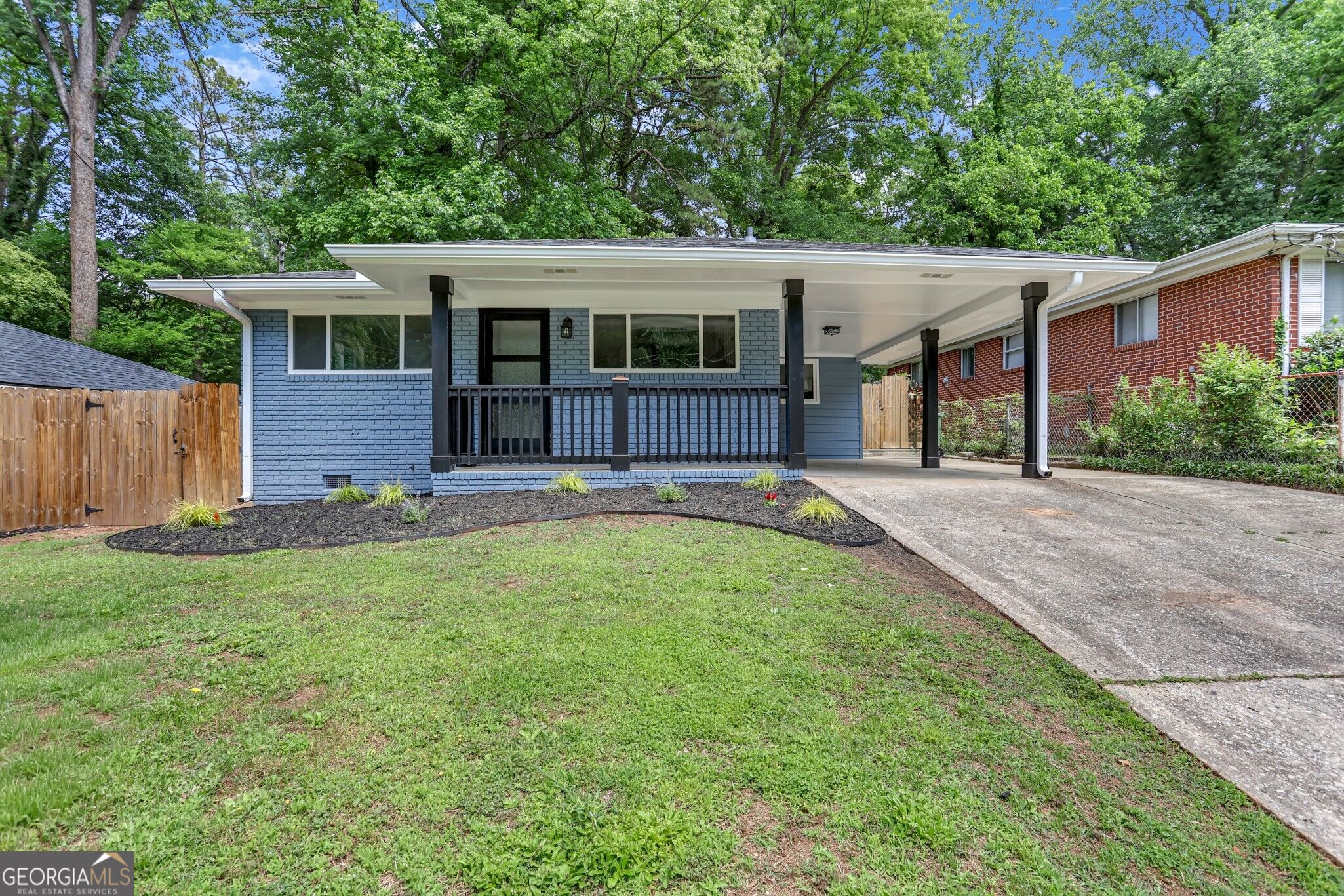1436 Willow Trl SW — photo