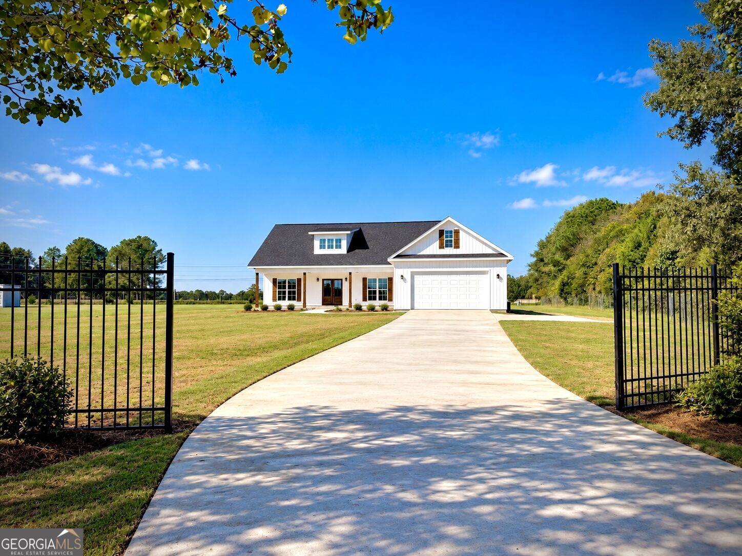 506 Clearwater Circle — photo