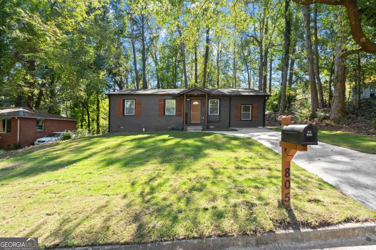 805 Sandy Creek Dr NW — photo
