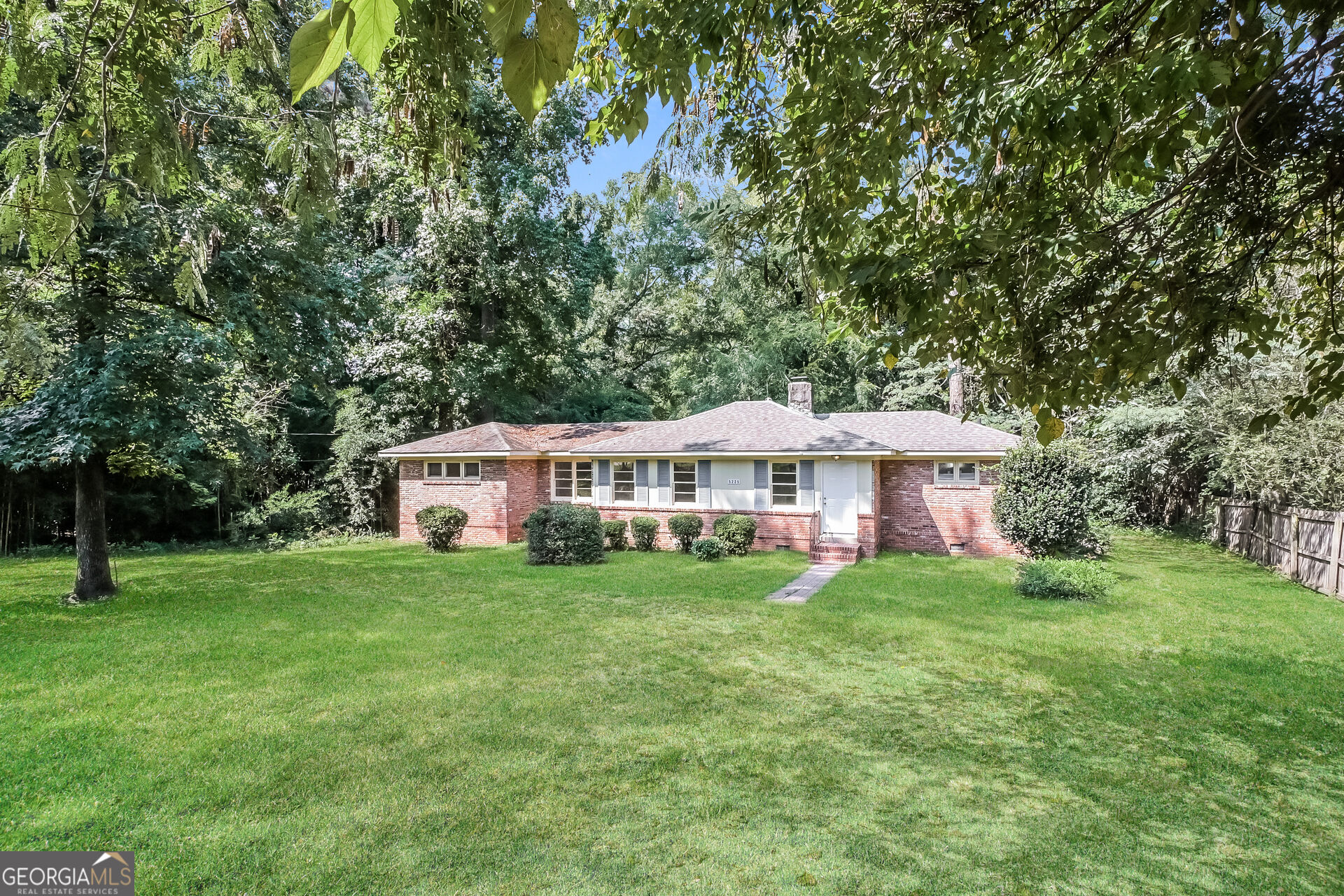 5225 Boyd Dr — photo