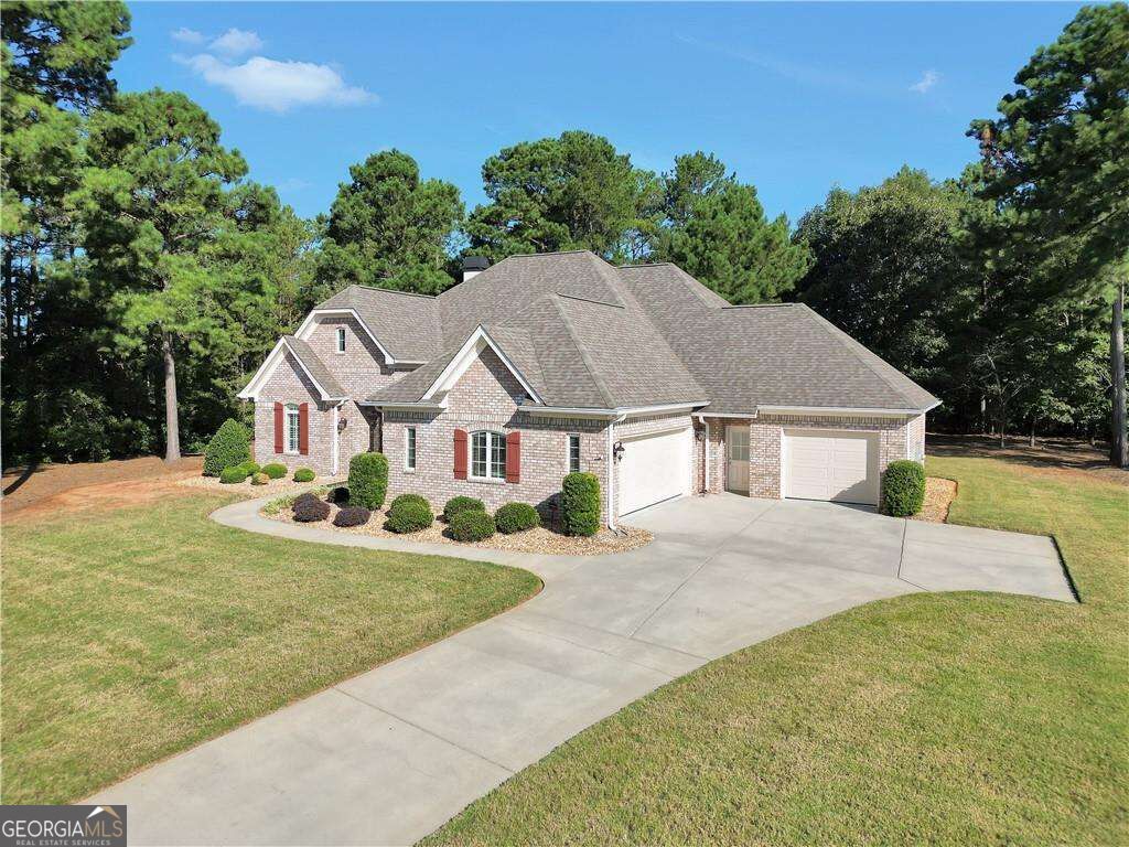 105 Freedom Dr — photo
