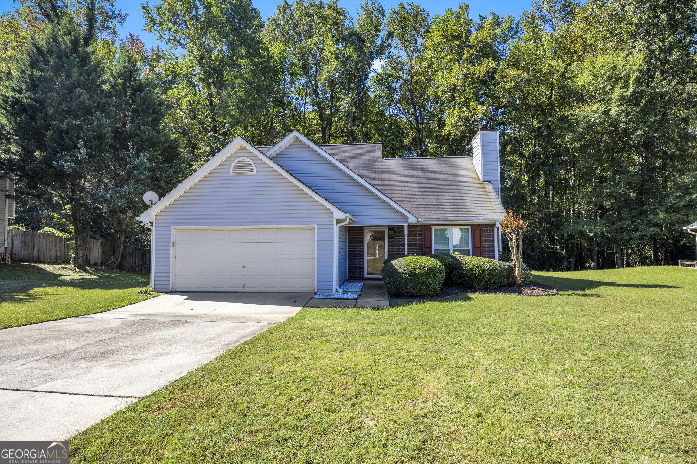 151 Parkside Dr — photo